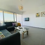 Silver Line 1-bedroom In Apartament Larnaca