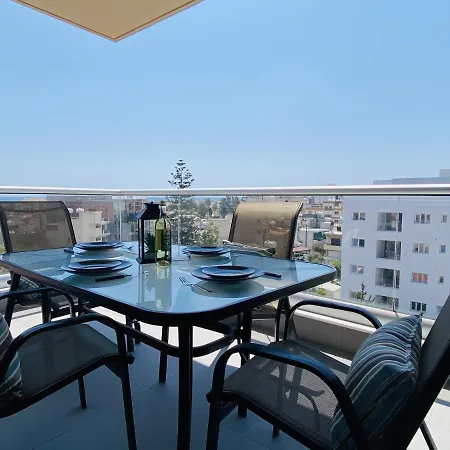 Silver Line 1-bedroom In *